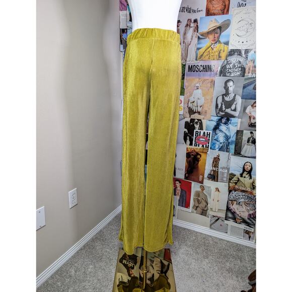 Green F21 Plisse Pants - Picture 3 of 5